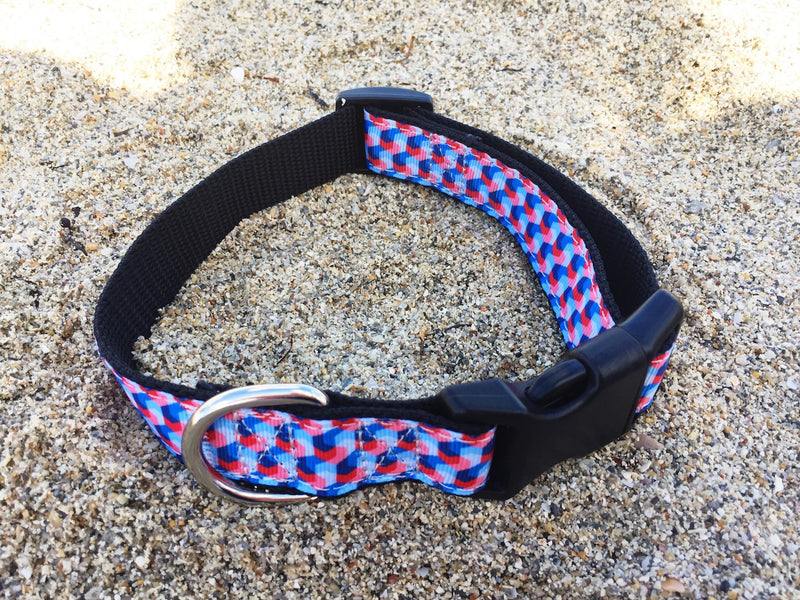 Collars4Change Red and Blue Geometric Dog Collar